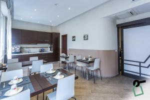 HOTIDAY Room Collection - Roma Barberini