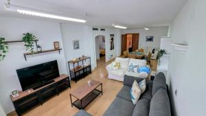 Puerto de la Duquesa Sea Views