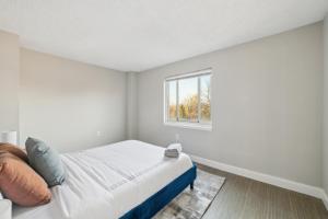 Legacy at Imperial Village 601 I 2 Bed 2 Bath