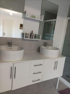 Appartements Chez Sabine la Campagne HAUT : photos des chambres