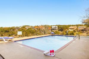 Serenity Point on Canyon Lake-Lakefront-Pool-Fire Pit-Pool Table
