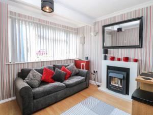 271 California Sands Estate