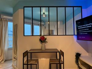 Appartements A deux pas du metro parisien : photos des chambres