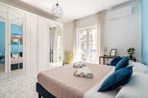 Mikis Home - Central rooms