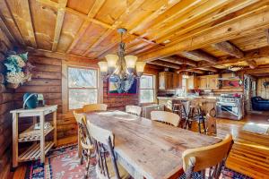 The Cabin & Loft Fort Defiance