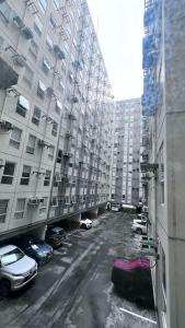 Manila Condo Staycation