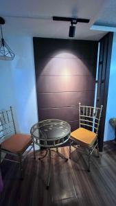 Manila Condo Staycation