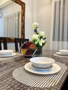 J&M Staycation Spot NEW 2BR Flat near City Center