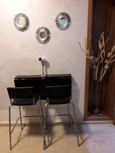 Appartement sur bd la corniche luxury house with garden close to beach