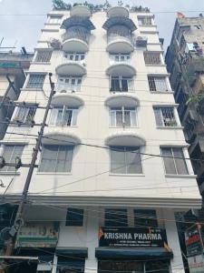 Leeza , By City Rooms