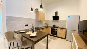 Urban Suites - Apartament