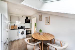 Helles Rooftop Serviced Apartment an der Schweizer Grenze