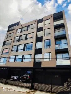 Domus Suites Chia - 卡希卡