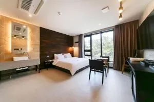 경주르이데아호텔 - Suryŏm-ni