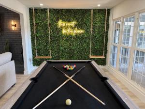 Family Platinum Escape with Heated Pool and Gameroom