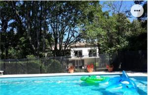 Villas Villa with large spacious apartment, Privatized with big garden and swimming pool : photos des chambres