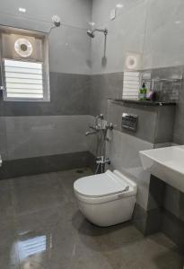 Just Launched Ultra Modern 4BHK Duplex Fully Furnished Between JNTU Metro & Miyapur Metro