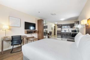 Hotel Montreal Metropolitan, BW Signature Collection