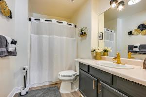 Deck and Mountain Views Cedar City Family Home!