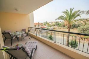 Mediterranean Sunrise Apartments A2