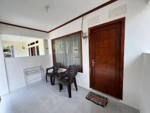 Park side nest studio room 1