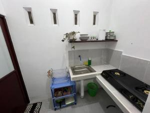 Park side nest studio room 1