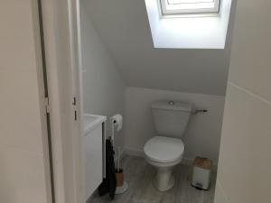 Maisons de vacances Charmant cocon breton proche plage, GR34, parking : photos des chambres