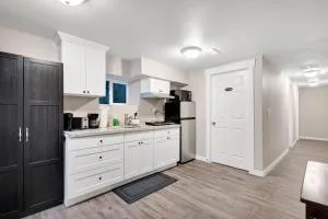 Judkins Retreat - Close to Downtown - بلفيو