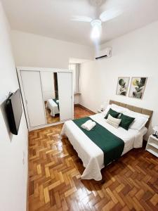 Apartamento Aconchegante e Reformado 2 quartos e 2 banheiros em Copacabana