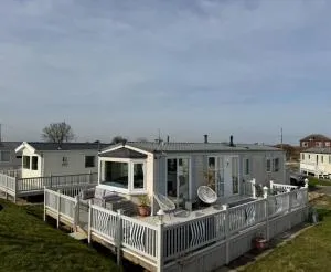 Fraunie's Beach House Anderby Creek - Dog friendly - Helsey