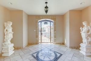 Spacious Luxe Home with Lake Access in Fort Mohave!
