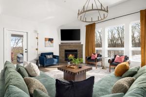 Pocono Bliss 5br Hot Tub Sauna Game Room