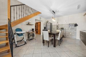 Villa Ancora With Private Pool - Happy Rentals