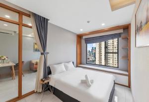 Stay With Me Saigon Apartment - Rivergate Building