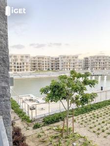 Canal studio in marassi marina exm19