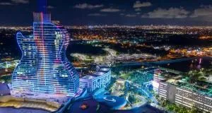 Balenciaga Star Suite 5 mins from Hard Rock Stadium & The Guitar - Driftwood Estates