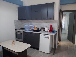 Paralia Ofrinio - Beach Apartments