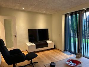 Newly renovated and Centrally located Townhome