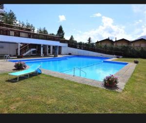 Crans Montana-Snow island