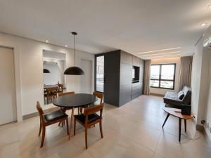 Loft Confortável e Elegante com Quarto Fechado