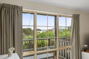 Gummy House by the Bay