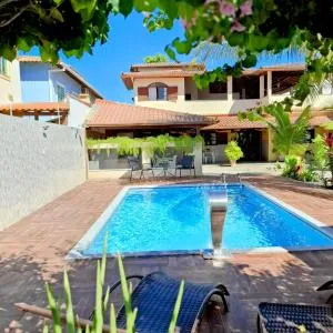 Casa Linear Térrea com Piscina no Atlântico - Fausto