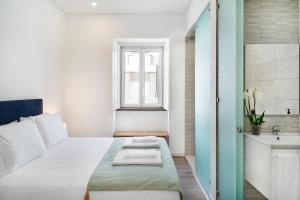 Faro DAZ House by Get Your Stay