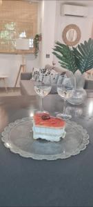 Apartamento 5 en Estadio del Sevilla de 2 habitaciones y metro