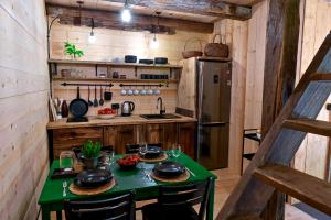 BESKID NISKI Dębowy Przysiółek pod Cieklinką - Siedlisko na wyłączność DWA DOMKI