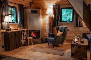 BESKID NISKI Dębowy Przysiółek pod Cieklinką - Siedlisko na wyłączność DWA DOMKI