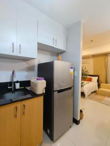 Condo Unit in Manhattan Heights, Cubao