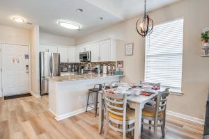 4 Mi to Ocean Breezy Golf Condo in Myrtle Beach!