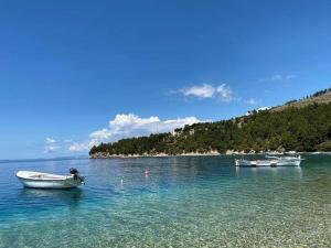 Anchor Apartment in Stanići Near Omiš
