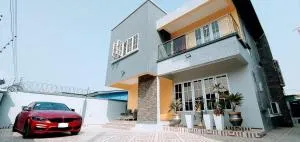 Private Room & Living Space at North Legon - Ablajei